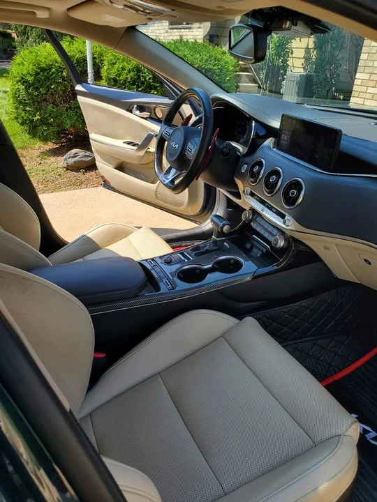2022 Kia Stinger GT - Image 5 of 12
