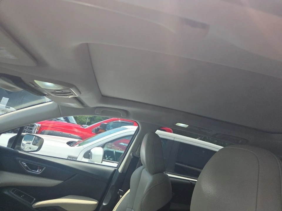 2022 Subaru - Image 4 of 5