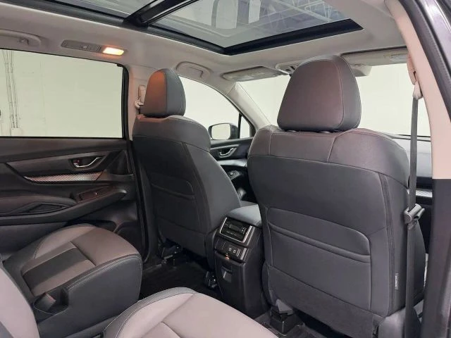2022 Subaru - Image 15 of 31