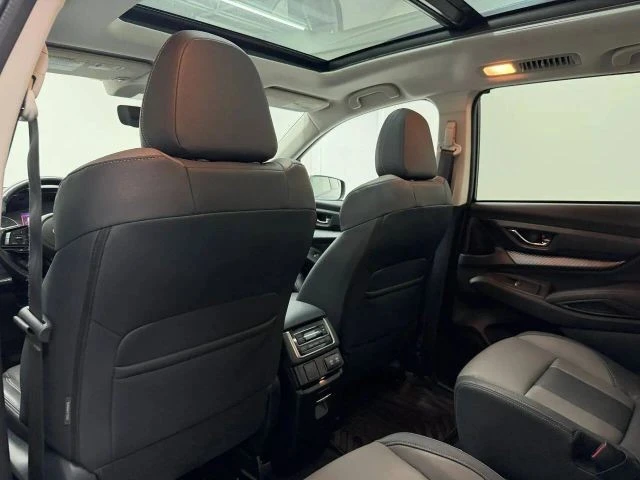 2022 Subaru - Image 14 of 31