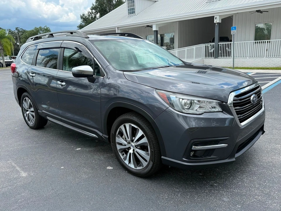 2022 Subaru - Image 3 of 12