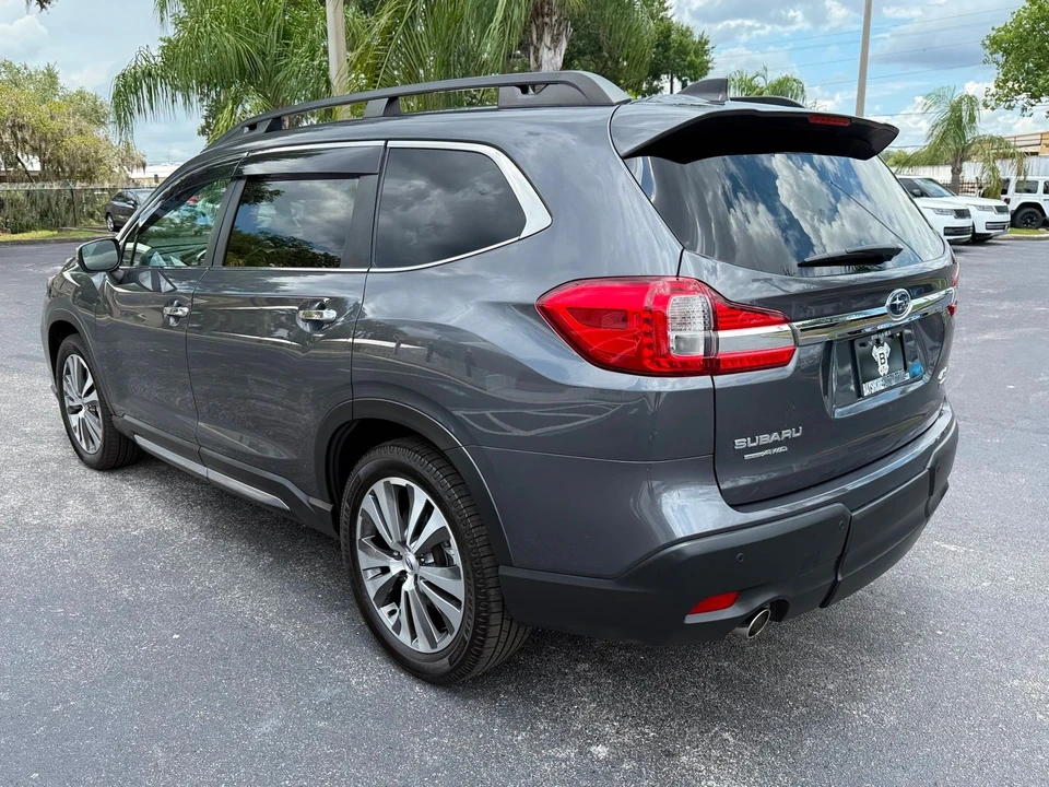 2022 Subaru - Image 5 of 12