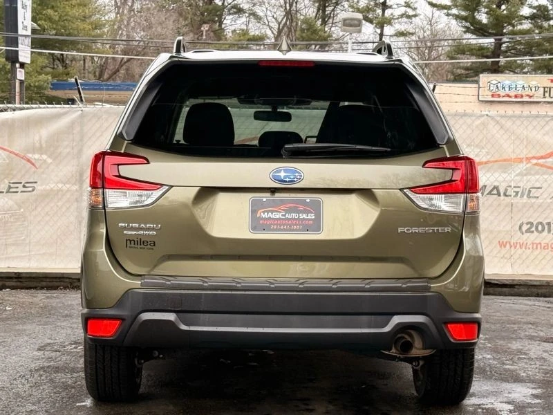 2022 Subaru Forester 5th Gen - Image 10 of 12