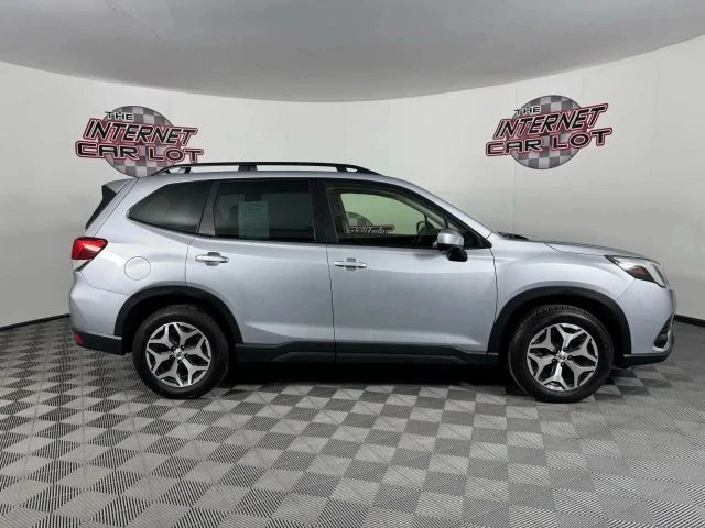 2022 Subaru Forester 5th Gen - Image 8 of 12