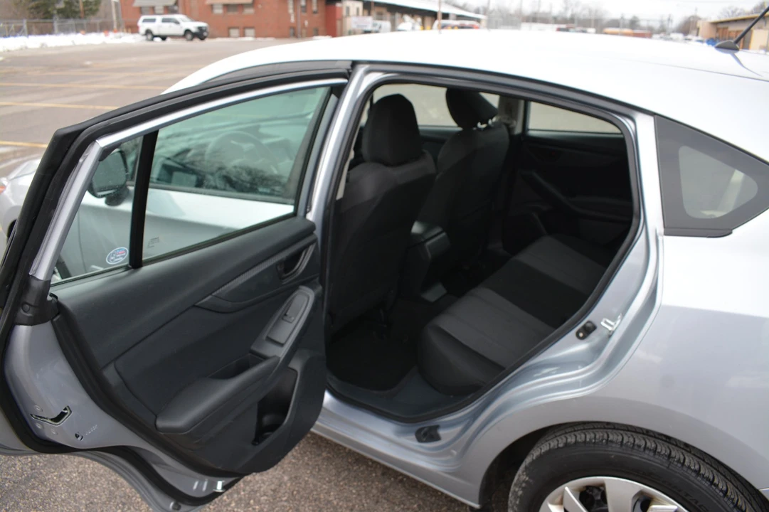 2022 Subaru Impreza 5th Gen - Image 15 of 21
