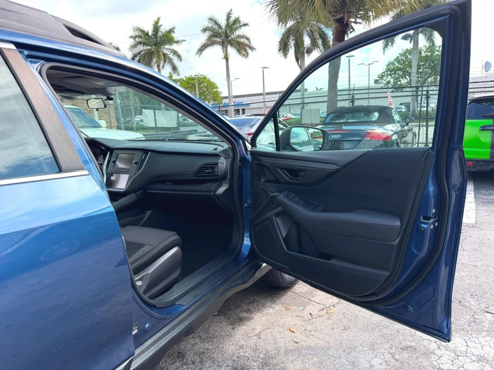 2022 Subaru Outback 6th Gen - Image 28 of 31
