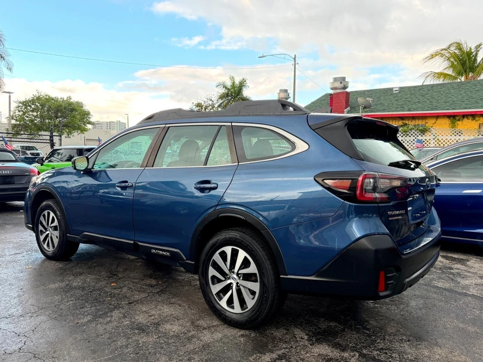 2022 Subaru Outback 6th Gen - Image 11 of 12