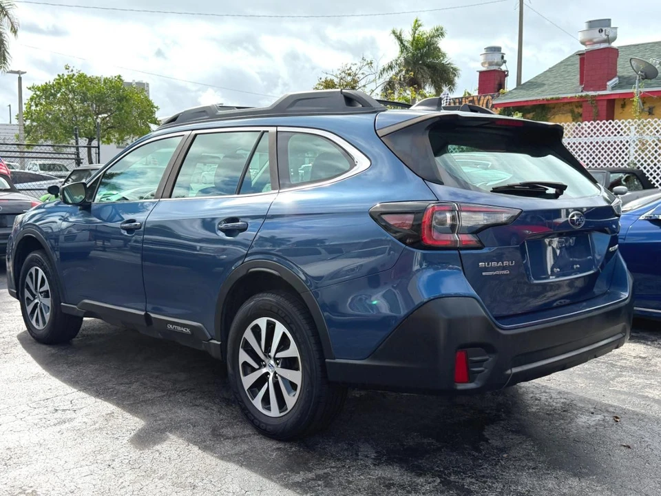2022 Subaru Outback 6th Gen - Image 17 of 31