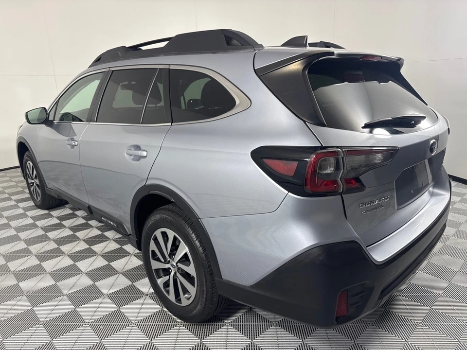 2022 Subaru Outback 6th Gen - Image 8 of 21