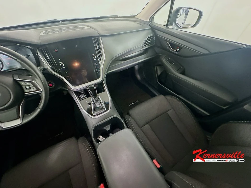 2022 Subaru Outback 6th Gen - Image 11 of 21