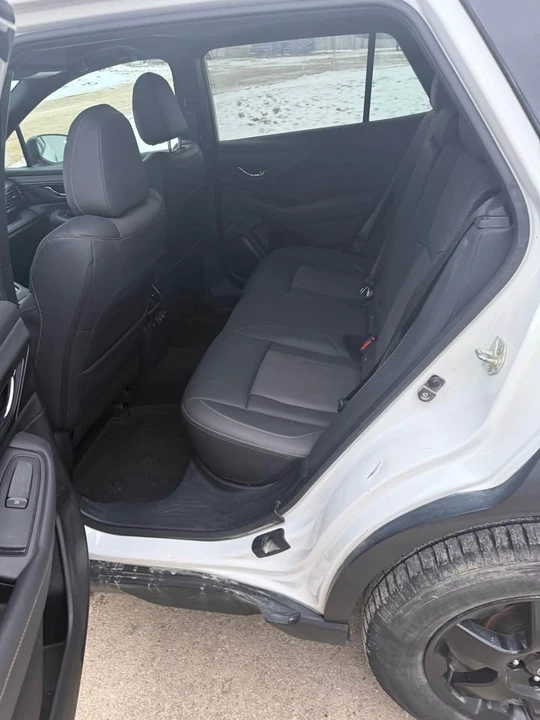 2022 Subaru Outback 6th Gen - Image 7 of 9