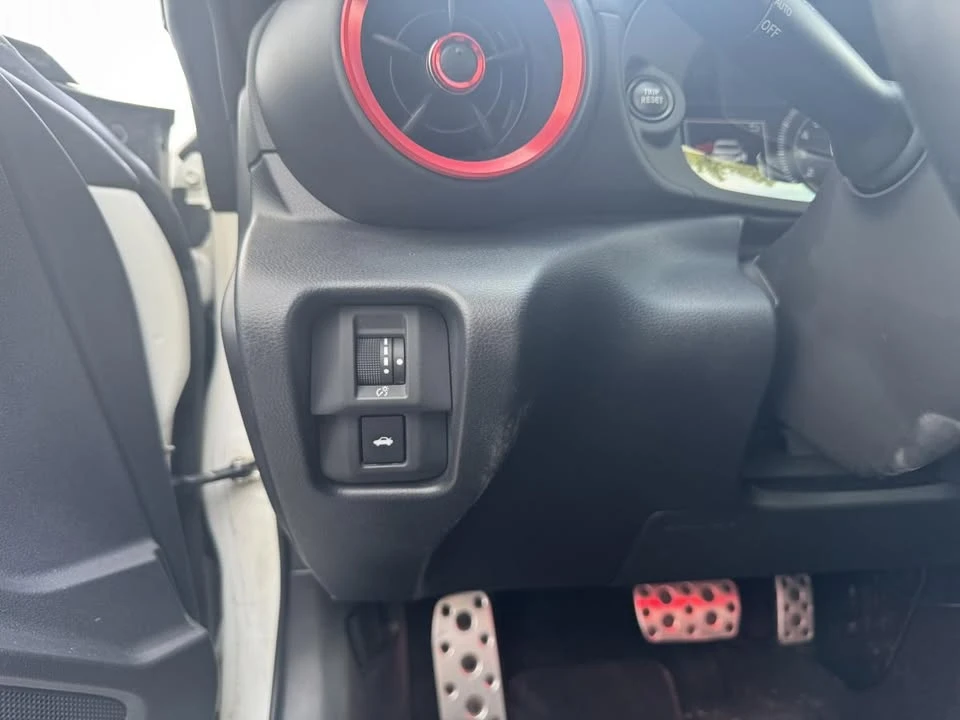2022 Subaru BRZ 2nd Gen - Image 9 of 16