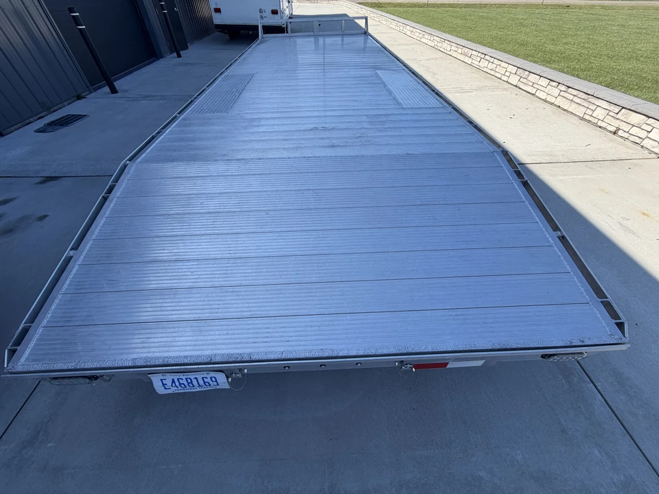 2022 Sundowner - Image 8 of 31