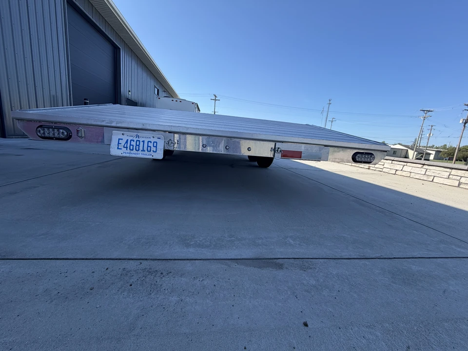 2022 Sundowner - Image 10 of 31