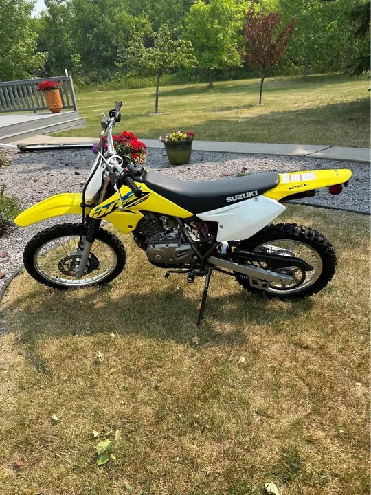 2022 Suzuki Motorcycles - Image 3 of 3