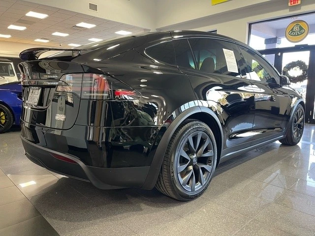 2022 Tesla Model X Plaid - Image 4 of 12