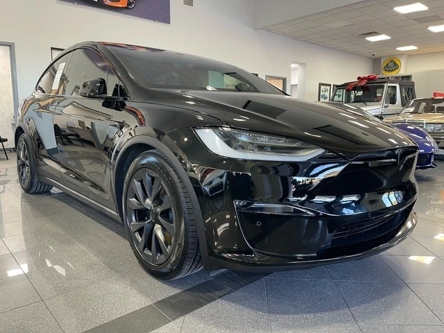 2022 Tesla Model X Plaid - Image 6 of 12