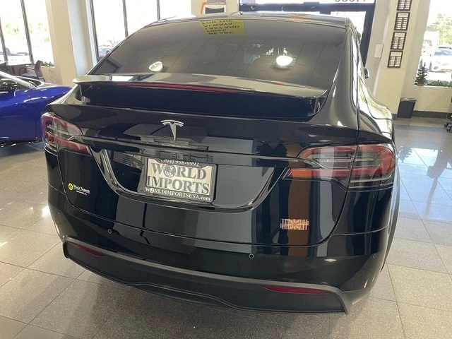 2022 Tesla Model X Plaid - Image 8 of 12