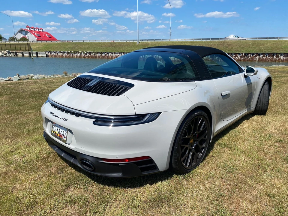 2022 Porsche 992 Targa 4 GTS - Image 5 of 24