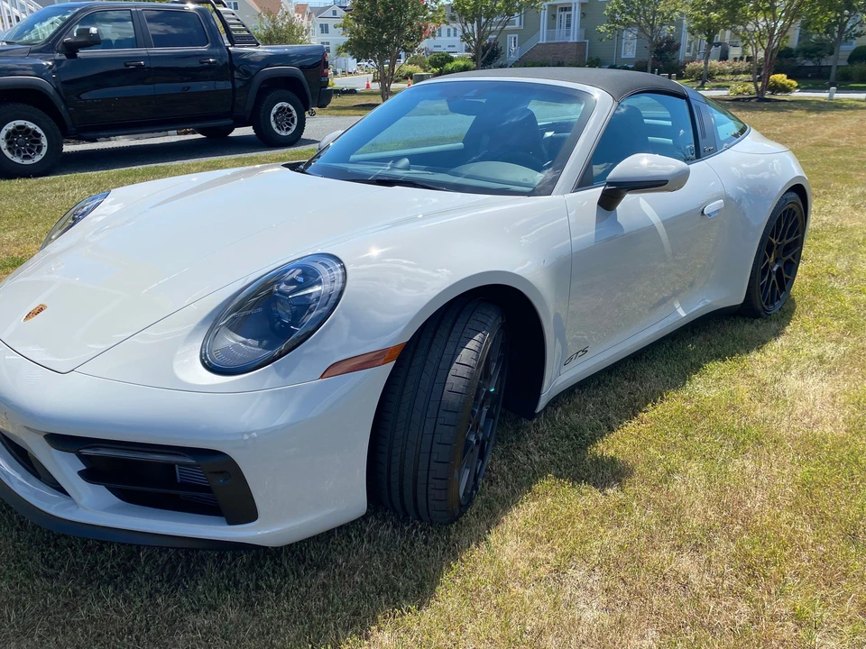 2022 Porsche 992 Targa 4 GTS - Image 4 of 24