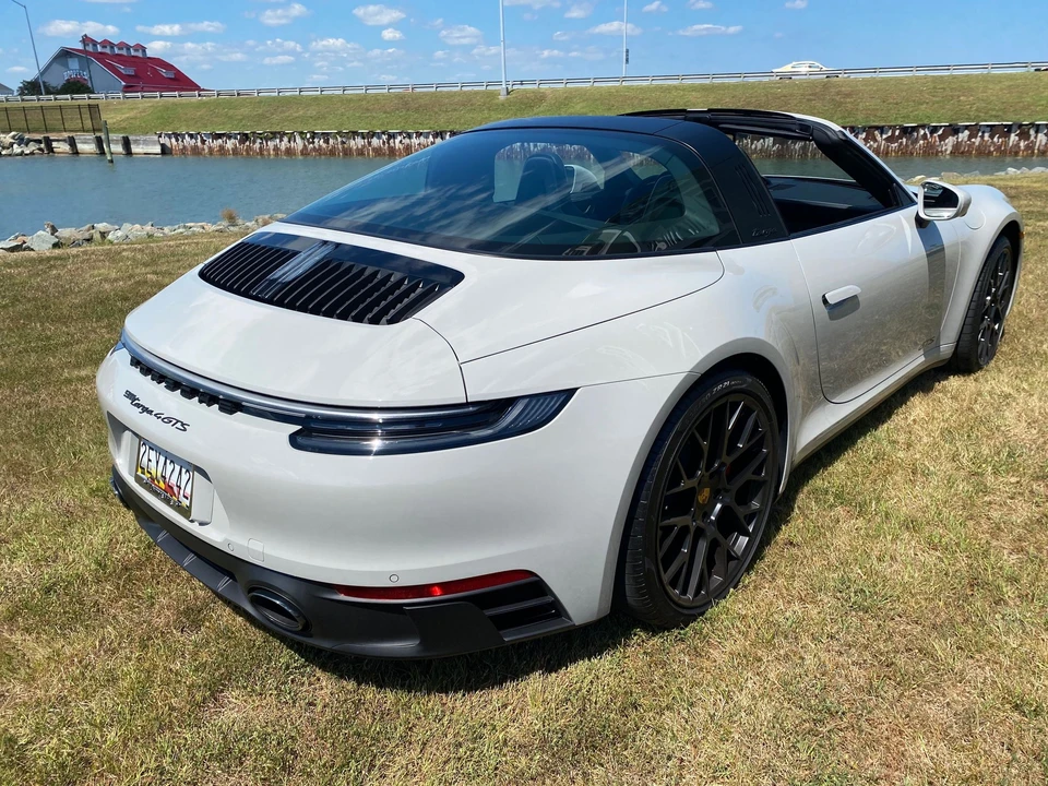 2022 Porsche 992 Targa 4 GTS - Image 7 of 24