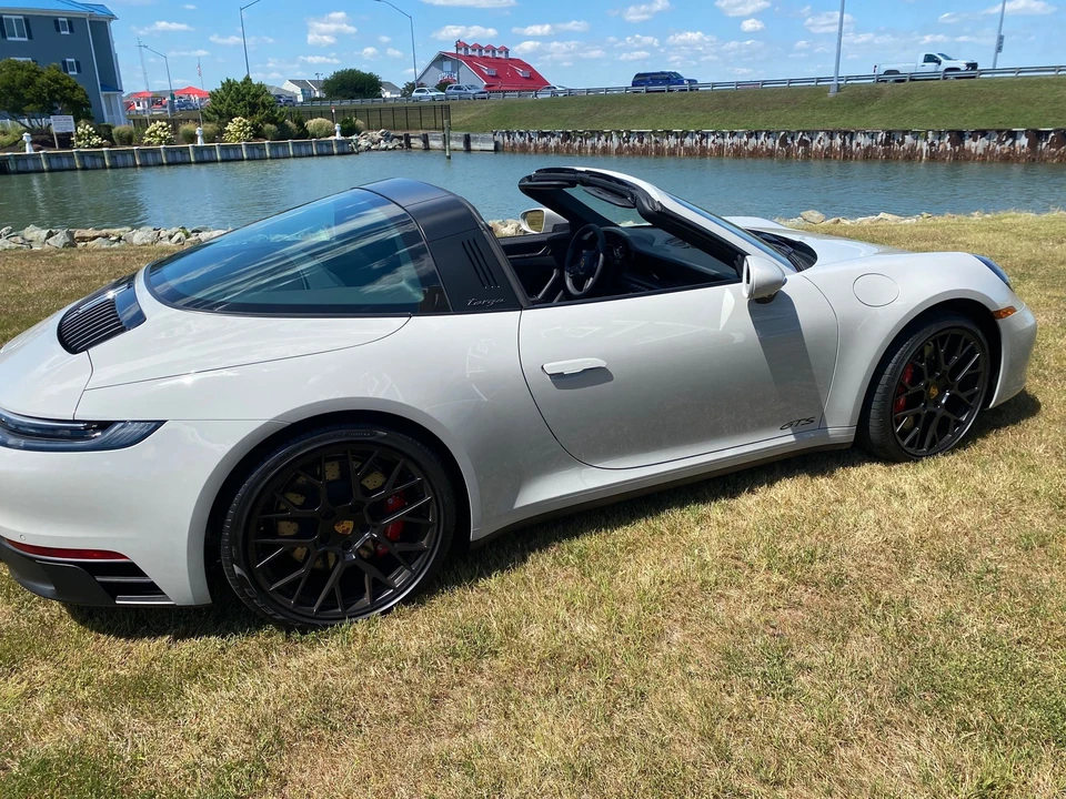 2022 Porsche 992 Targa 4 GTS - Image 8 of 24