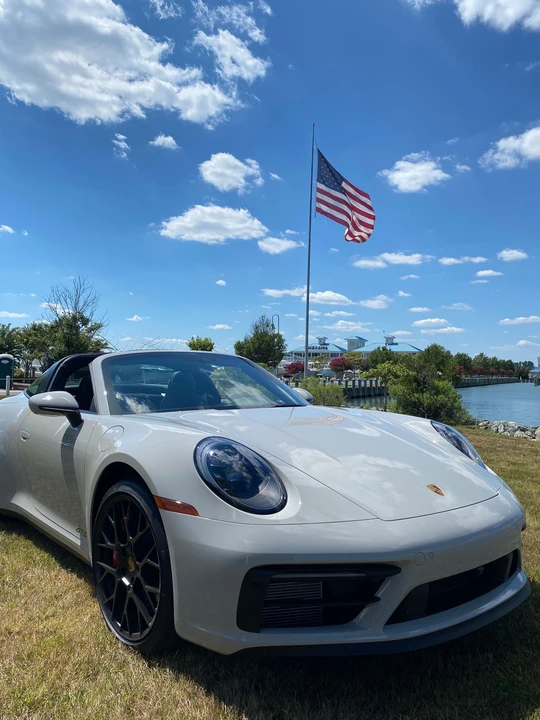 2022 Porsche 992 Targa 4 GTS - Image 11 of 24