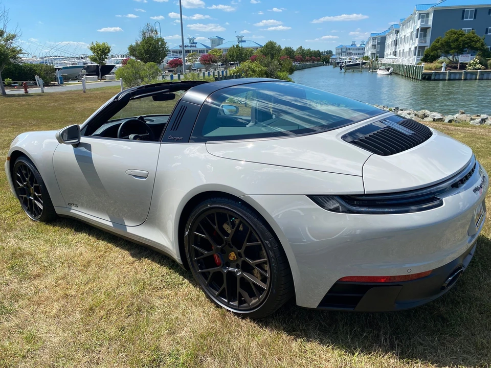 2022 Porsche 992 Targa 4 GTS - Image 14 of 24