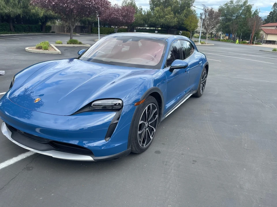 2022 Porsche Taycan 4 - Image 3 of 5