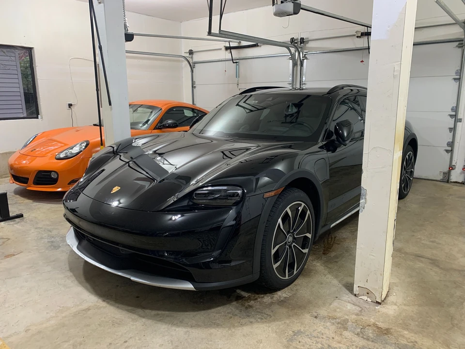2022 Porsche Taycan - Image 12 of 18
