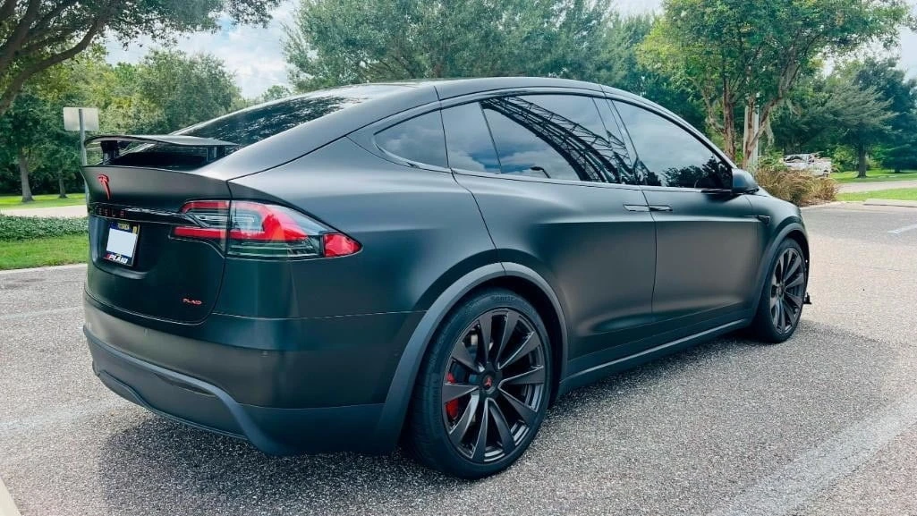 2022 Tesla Model X Plaid - Image 3 of 15