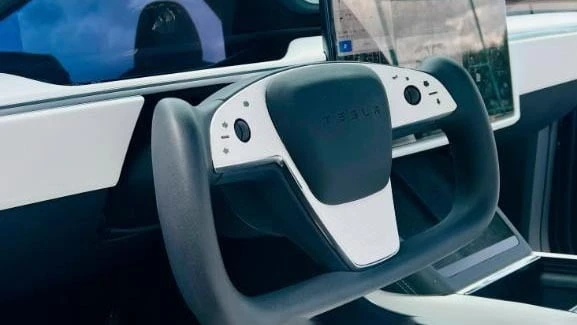2022 Tesla Model X Plaid - Image 7 of 15