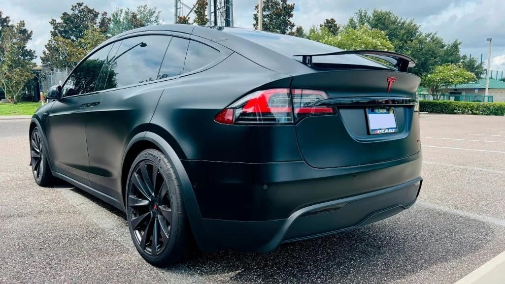2022 Tesla Model X Plaid - Image 11 of 15