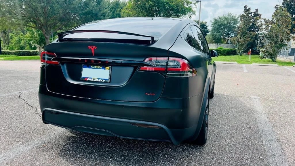 2022 Tesla Model X Plaid - Image 12 of 15