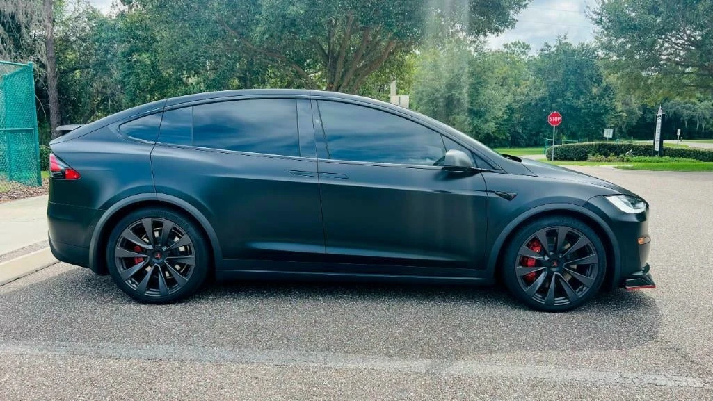 2022 Tesla Model X Plaid - Image 13 of 15