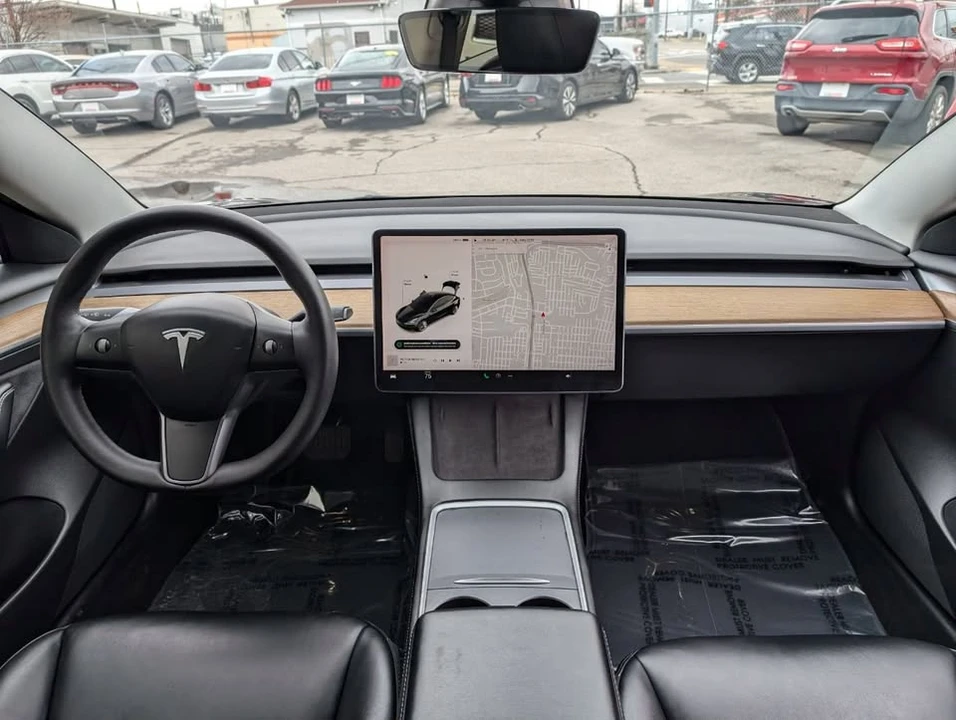 2022 Tesla Model 3 - Image 12 of 18