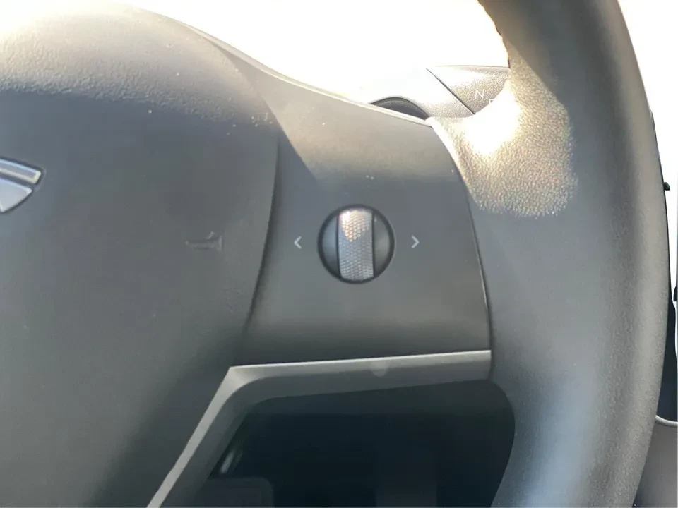 2022 Tesla Model 3 - Image 7 of 20