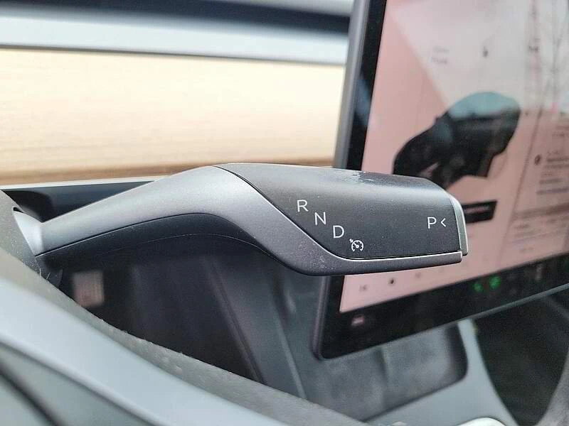 2022 Tesla Model 3 - Image 14 of 20