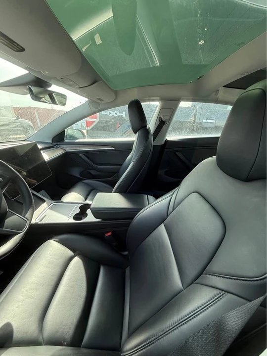 2022 Tesla Model 3 - Image 4 of 5