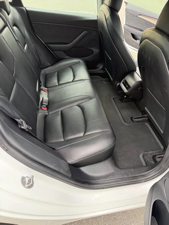 2022 Tesla Model 3 - Image 7 of 18