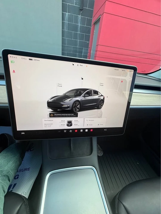 2022 Tesla Model 3 - Image 14 of 15