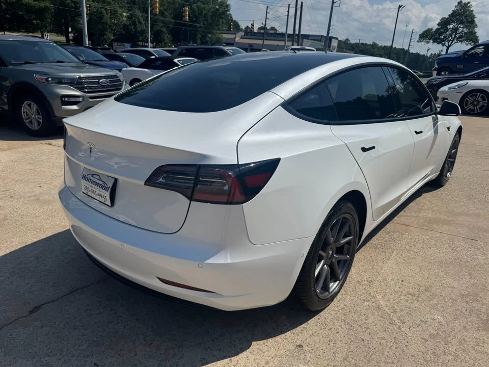 2022 Tesla Model 3 - Image 5 of 14