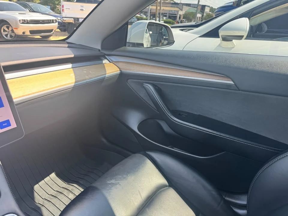 2022 Tesla Model 3 - Image 11 of 14