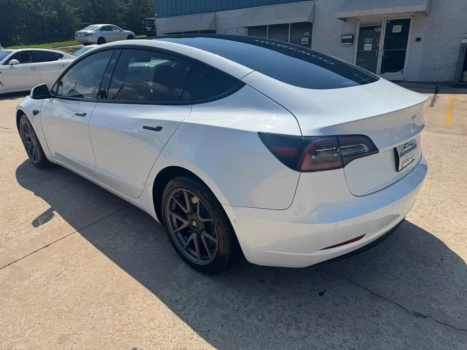 2022 Tesla Model 3 - Image 3 of 14