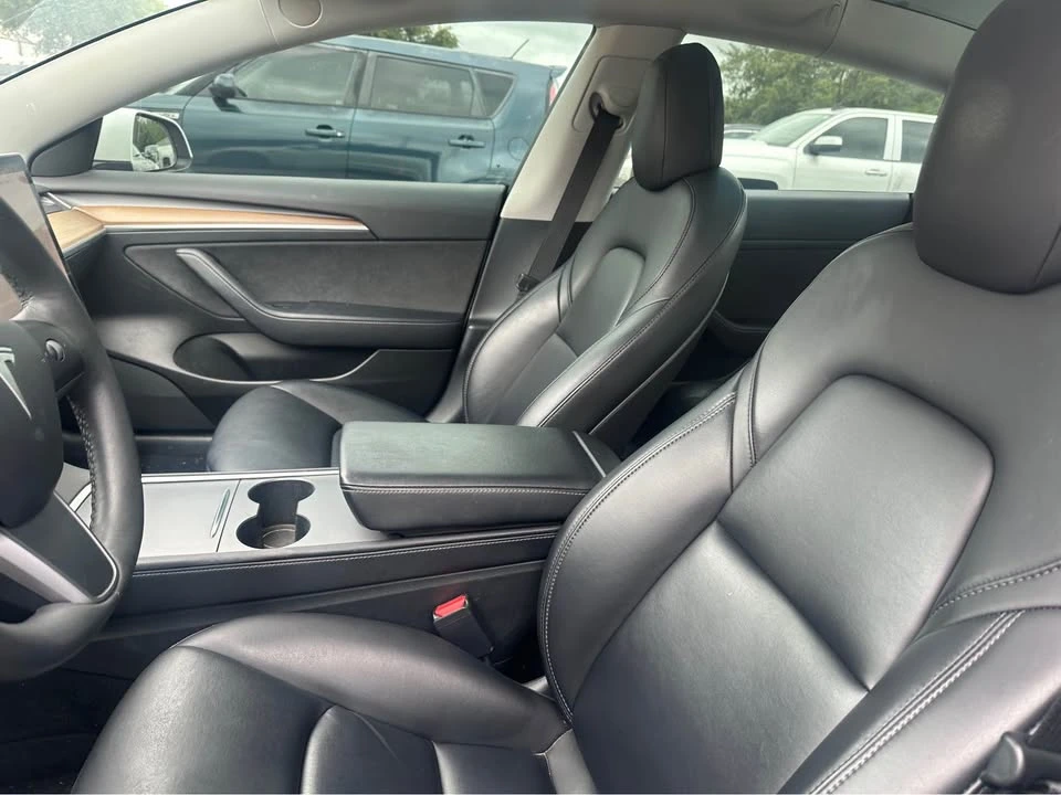 2022 Tesla Model 3 - Image 5 of 6