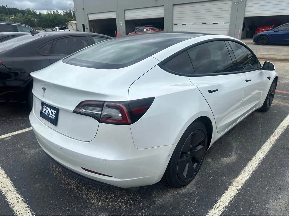 2022 Tesla Model 3 - Image 3 of 6