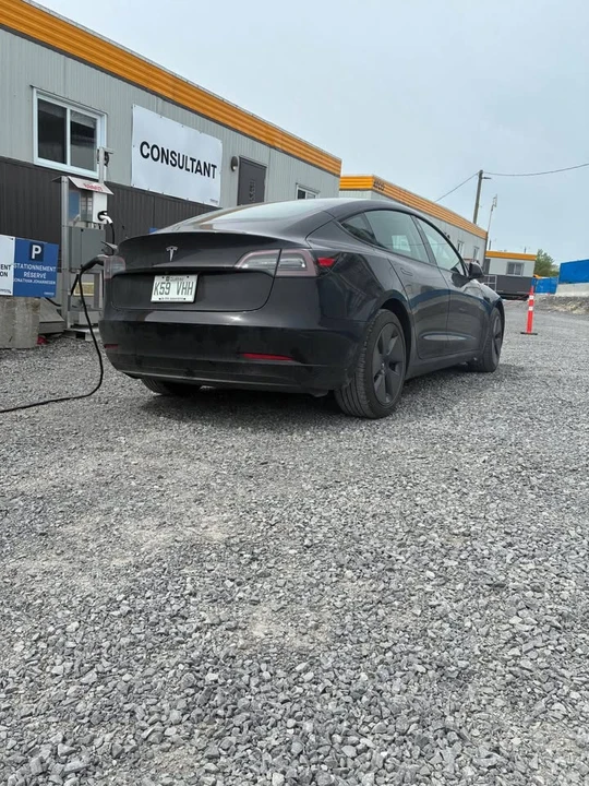 2022 Tesla Model 3 - Image 5 of 5