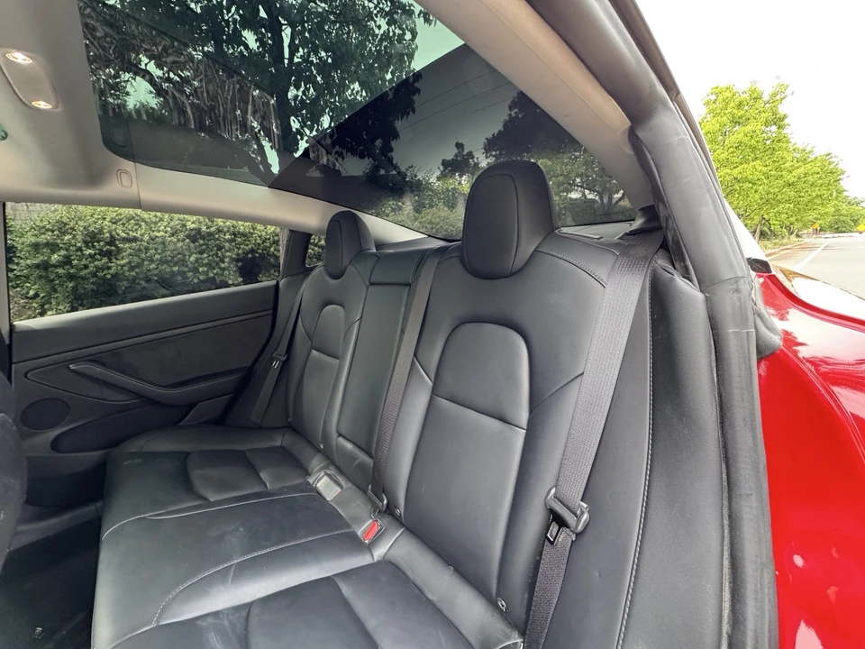 2022 Tesla Model 3 - Image 12 of 17