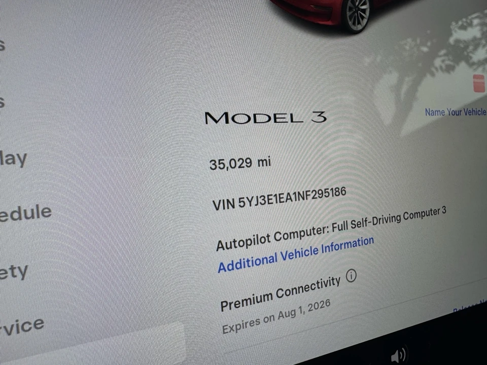 2022 Tesla Model 3 - Image 16 of 17