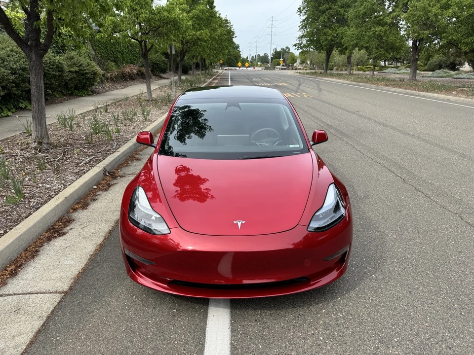 2022 Tesla Model 3 - Image 8 of 17